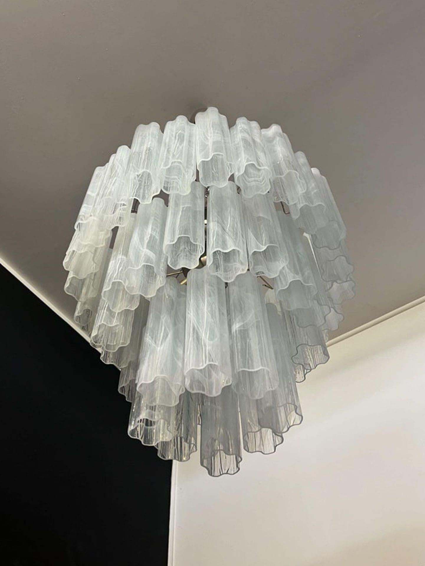 Murano Chandelier – 48 tubes – Alabaster White-winglightingus