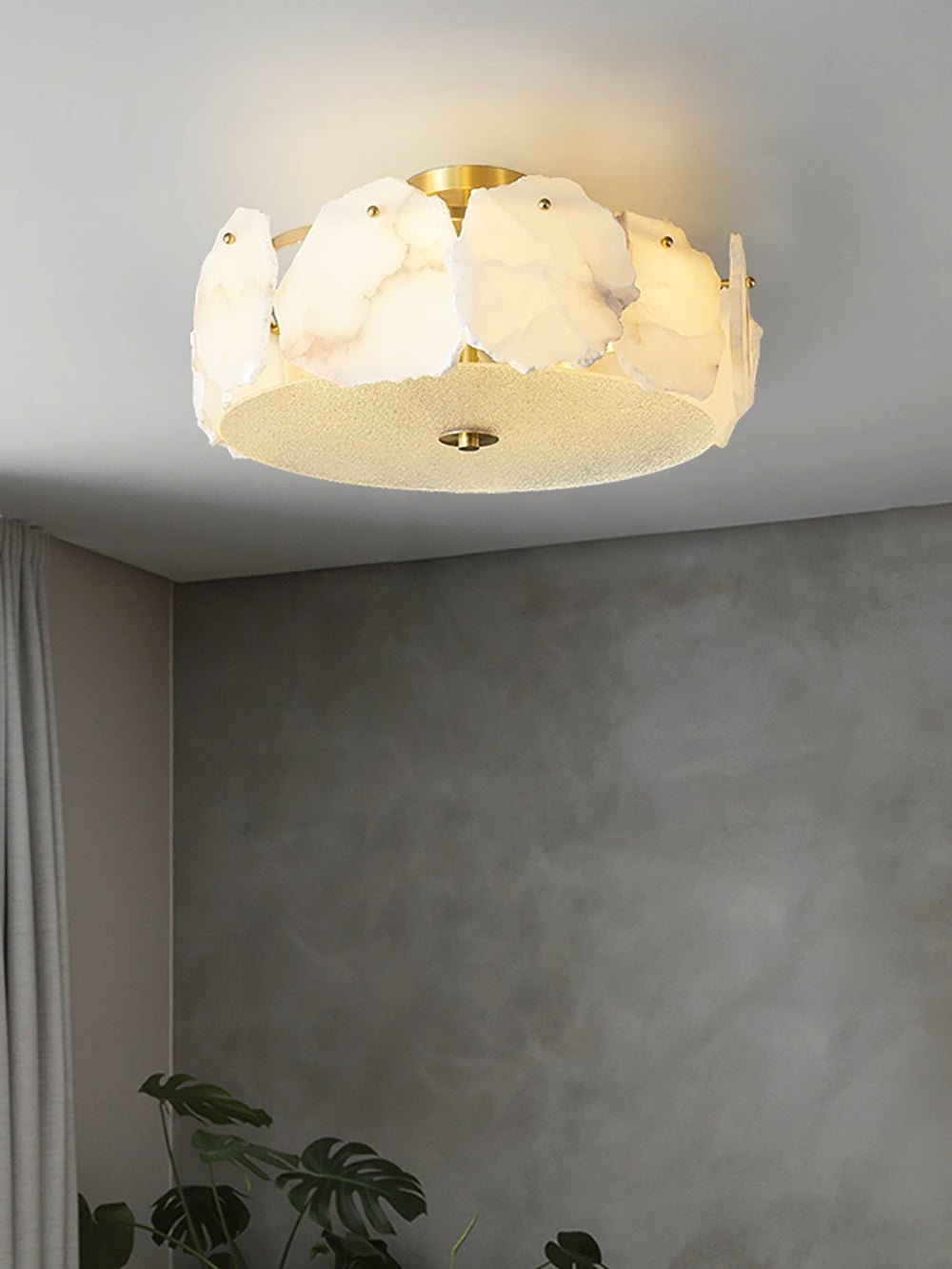 Valeria Alabaster Ceiling Lamp - ∅ 17.7″ x H 7.9″Copper & Whitewinglightingus