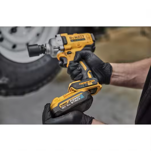 18V XR Brushless 1/2" Hog Ring Anvil Impact Wrench 2x5Ah Powerstack Batteries