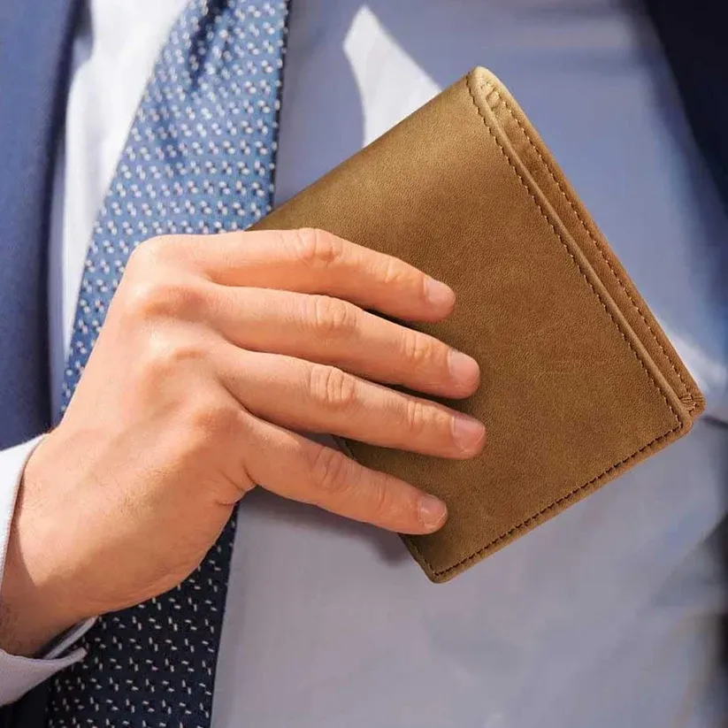 My Husband "From my heart" Engraved Bi-Fold Leather Wallet - myphotowallet