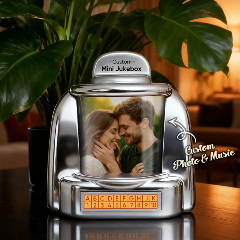 (Pre-Sale, Ships on 20/10)Custom Jukebox Retro Speaker – Personalized Photo,Names & Date Music Mini Player with Radio | Vintage Tabletop Home Decor Nostalgic Gift