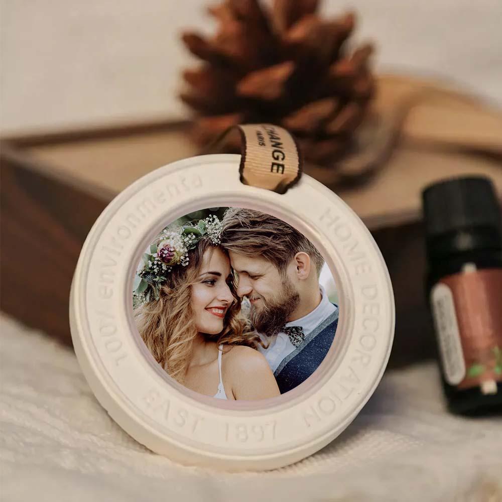 Customized photo aroma plaster hanging ornament for cars, featuring long-lasting solid fragrance, perfect for birthdays, fan support events, and gifts for fangirls - myphotowallet