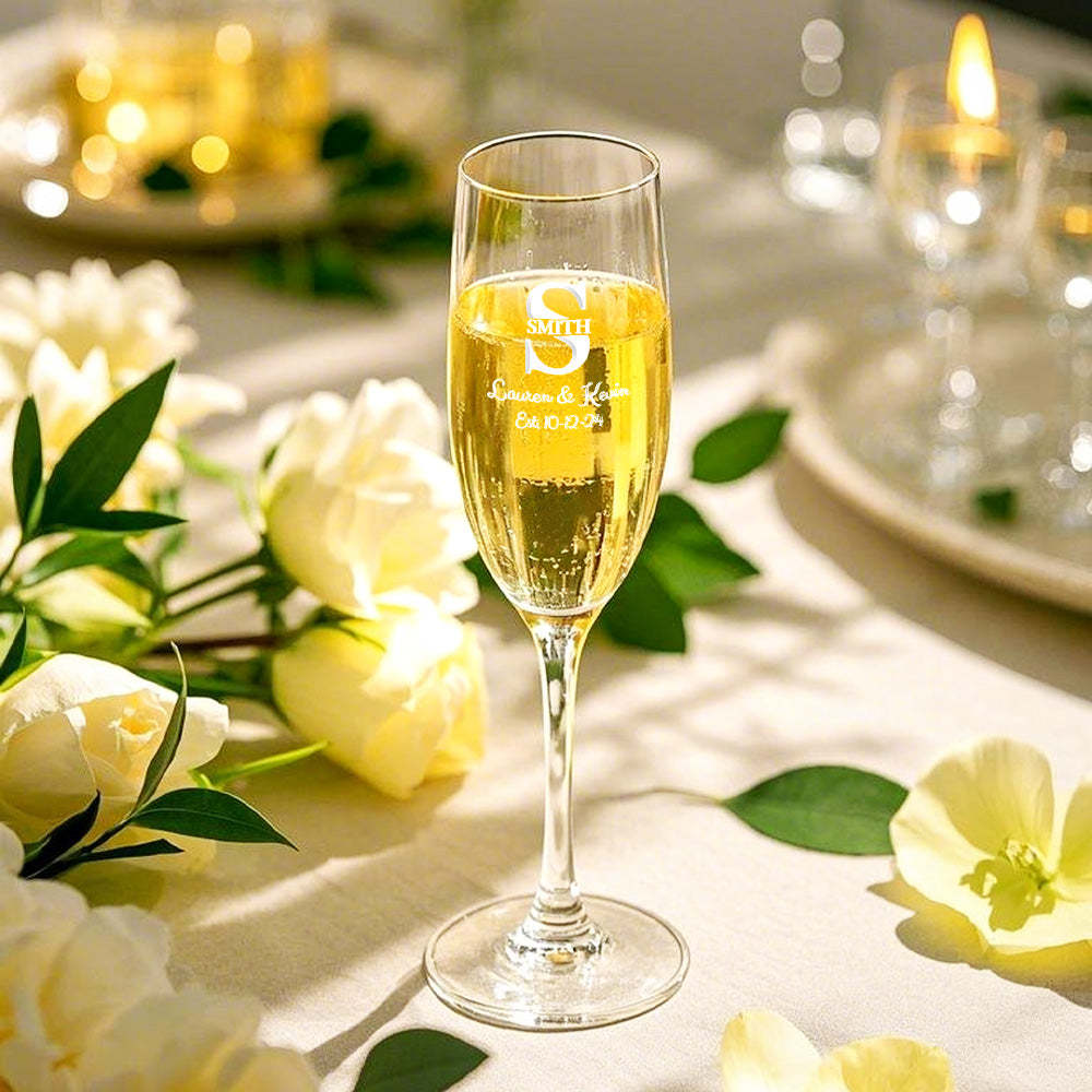 Personalized Bride and Groom Wedding Champagne Flutes Gift for Newlyweds -