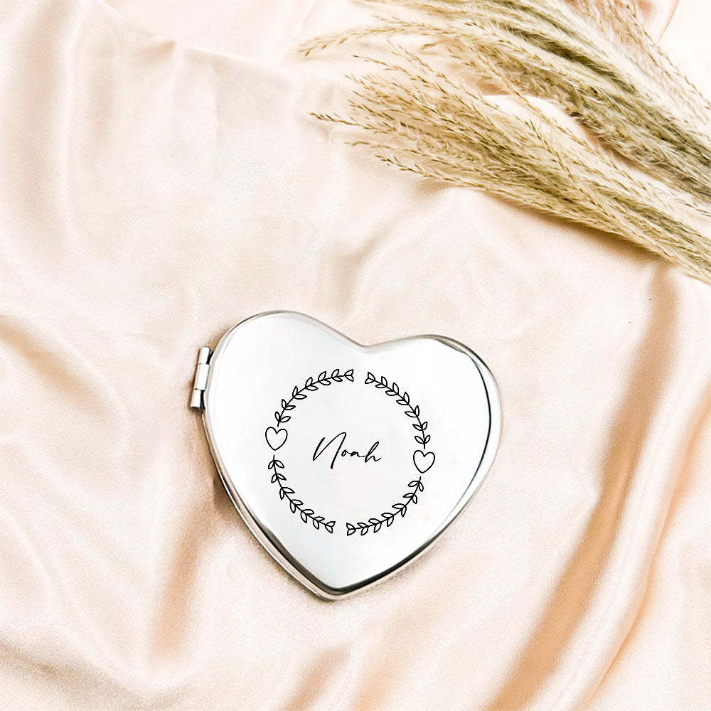 Personalized Engraved Silver Compact Mirror Favor, Custom Engraved Name Pocket Mirror, Gift for Her, Bridesmaid Gifts, Wedding Party Gifts