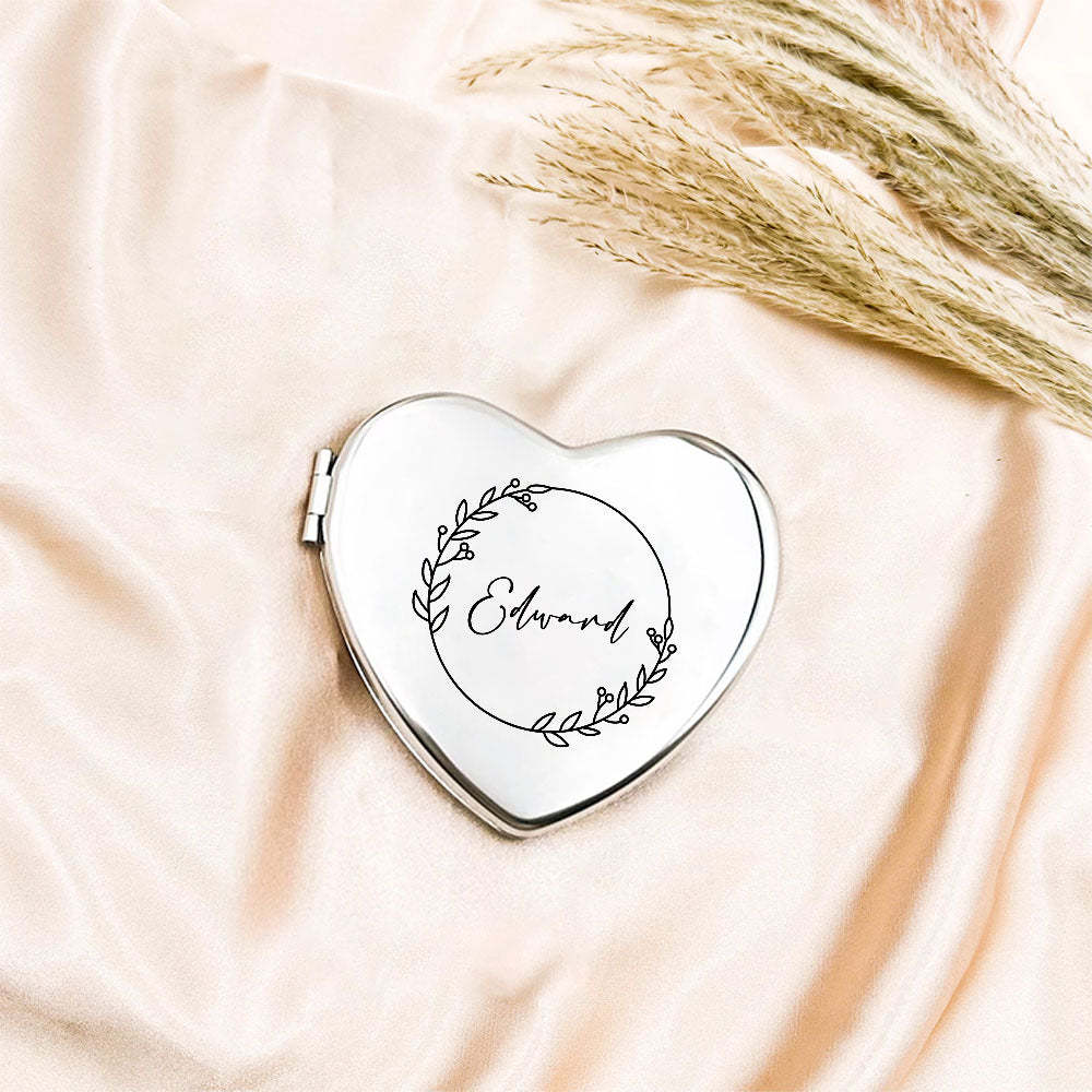 Personalized Engraved Silver Compact Mirror Favor, Custom Engraved Name Pocket Mirror, Gift for Her, Bridesmaid Gifts, Wedding Party Gifts