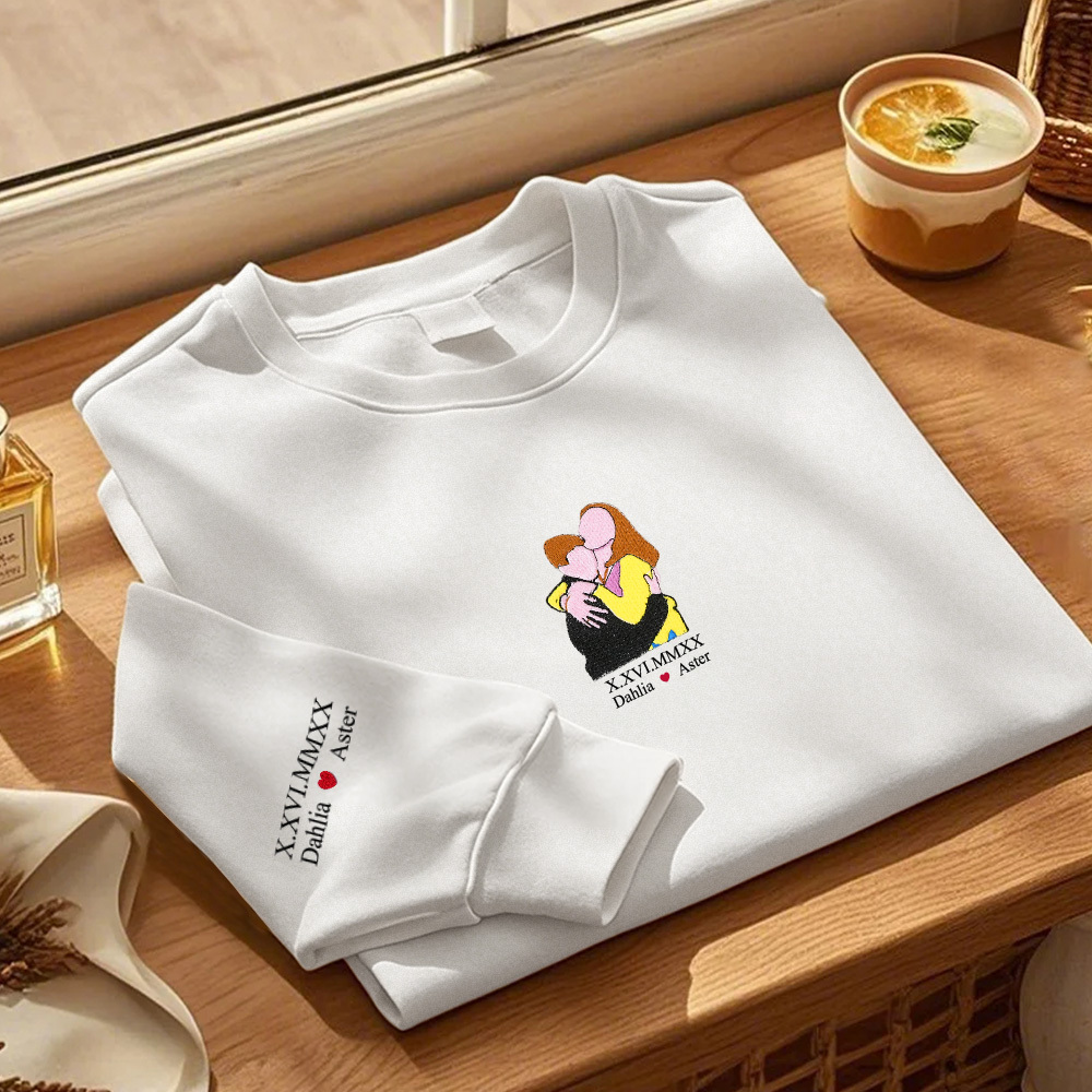 Custom Full Color Embroidered Sweatshirt Portrait Couple/Dad/Mom - Family Gift - 