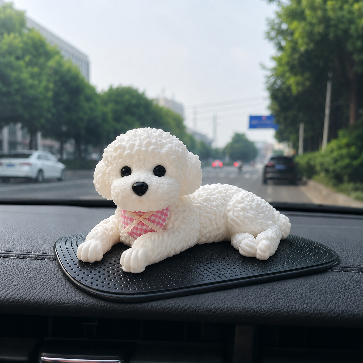 Ultra-Realistic Poodle Squishy Dog Figurine – Cute Stress Relief Fidget & Car Dashboard Ornament