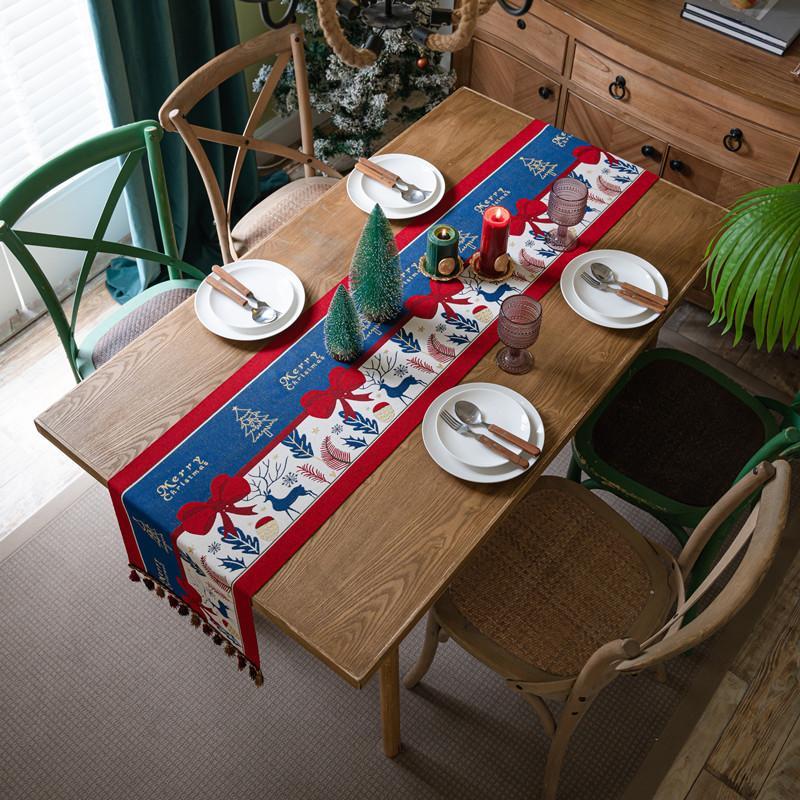 Christmas Snowman Jacquard Table Runner with Fringe, Polyester Tasseled Tablecloth for Dining, Buffet, Fireplace Mantle Scarf