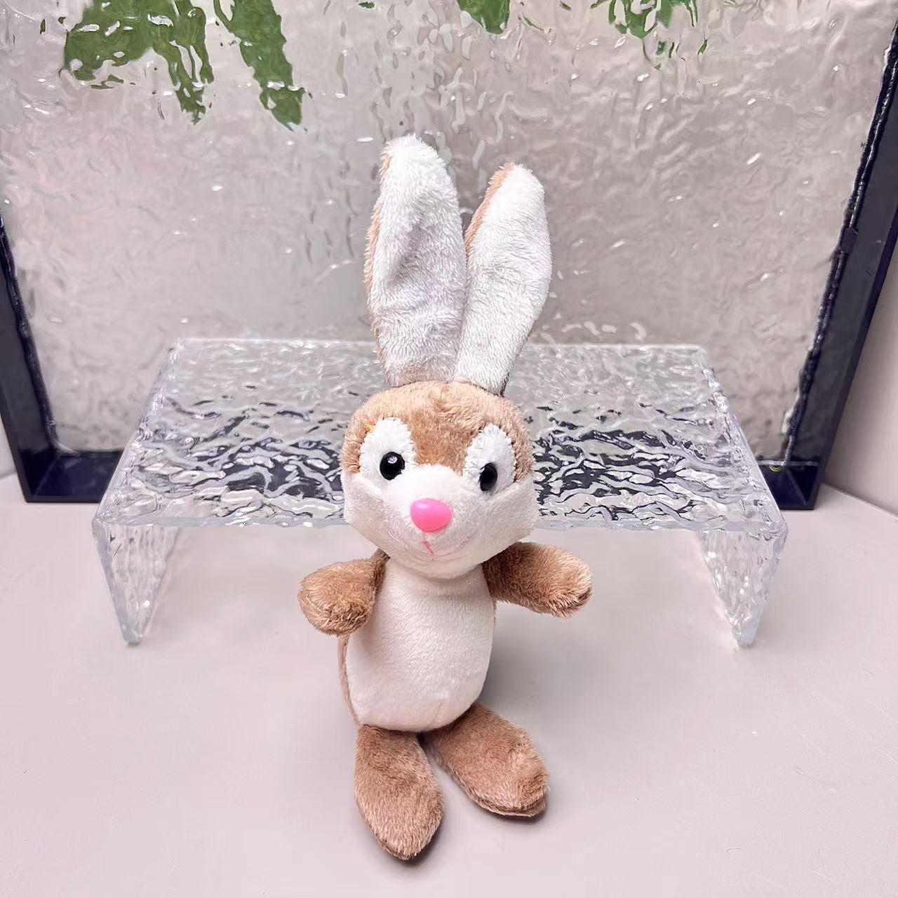 Plush Carrot Transforms into A Bunny Keychain Pendant Creative Coin Purse Small Gift Doll Pendant - myphotowallet