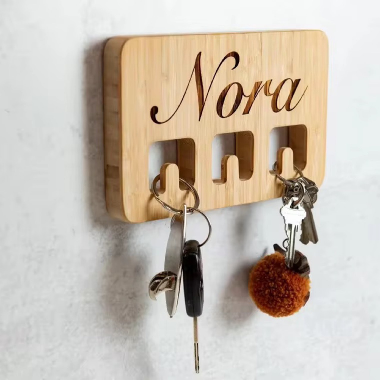 Wood Wall Mount For Keychains - Personalized Engraved Family Names