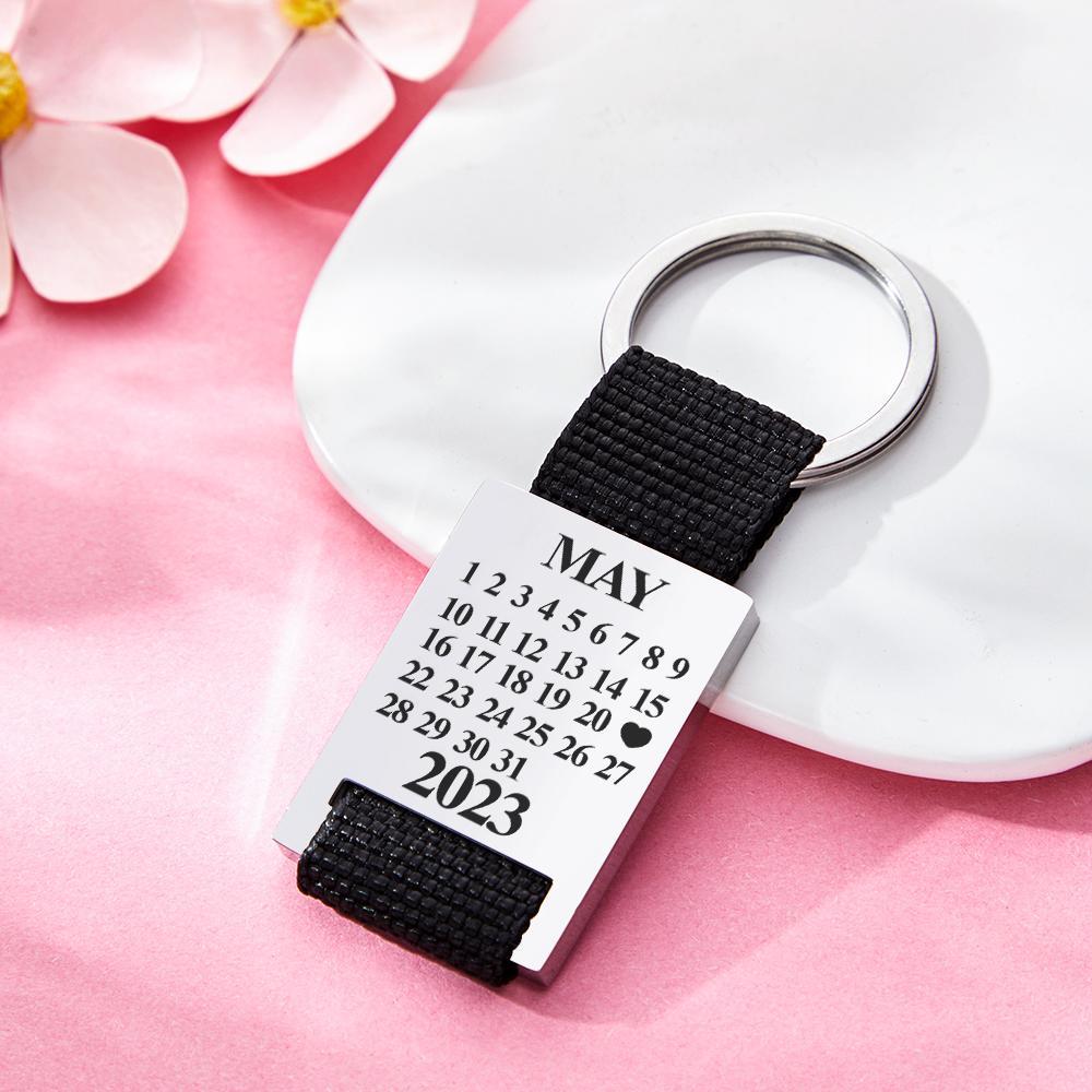 Custom Calendar Keychain with Spotify Code Personalized Gift - Myphotowallet