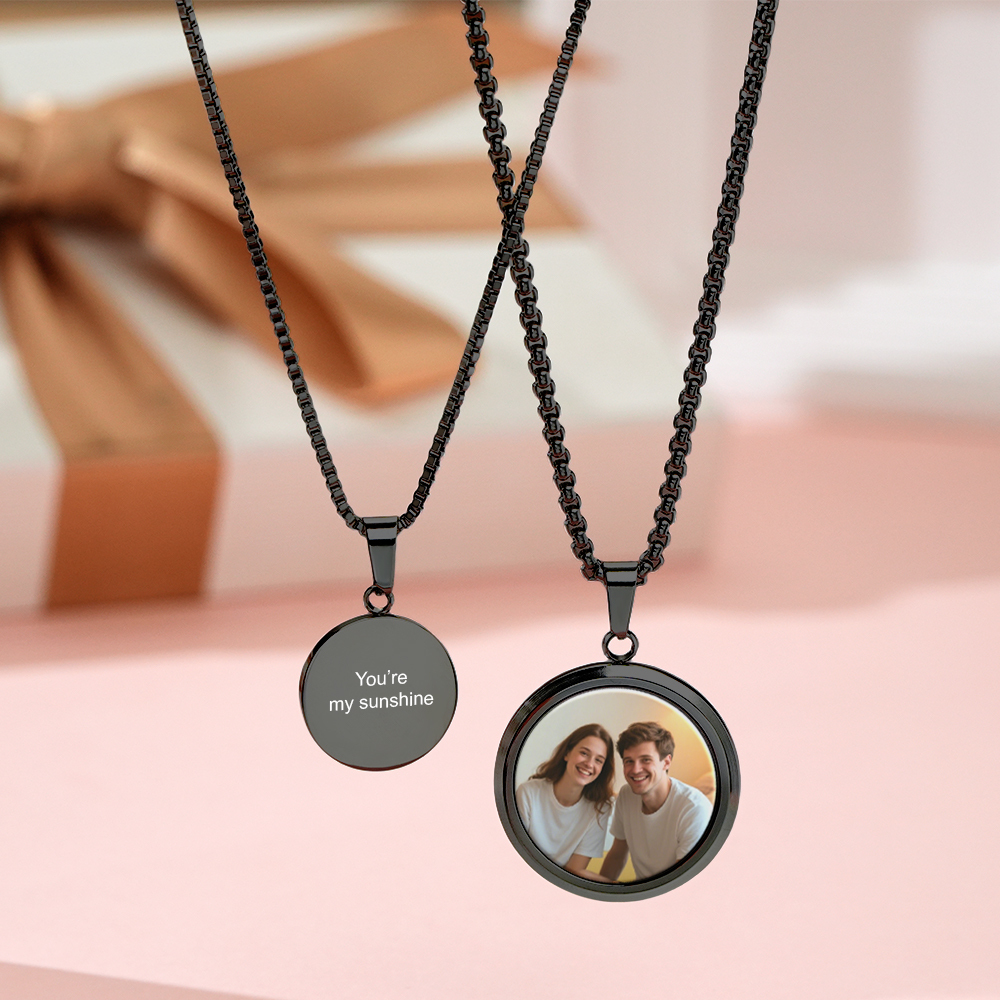 Custom Photo Reveal Necklace Personalized Temperature-Activated Photo Locket Gift Custom Heat-Sensitive Photo Necklace Gifts for Her