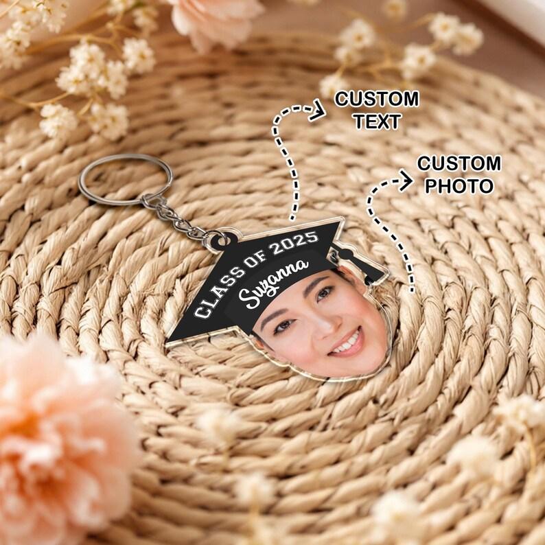 Custom Graduation Face Keychain, Cutout Grad Face Keychain, Class of 2025 Name Keyholder, Cute Graduation Keepsake, Bulk Graduate Gifts