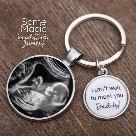 Personalized Ultrasound Photo Keychain, Pregnancy Gifts, Custom Daddy Keychain, Ultrasound Gifts, Mothers Day Gift, Father, New Dad, S-1