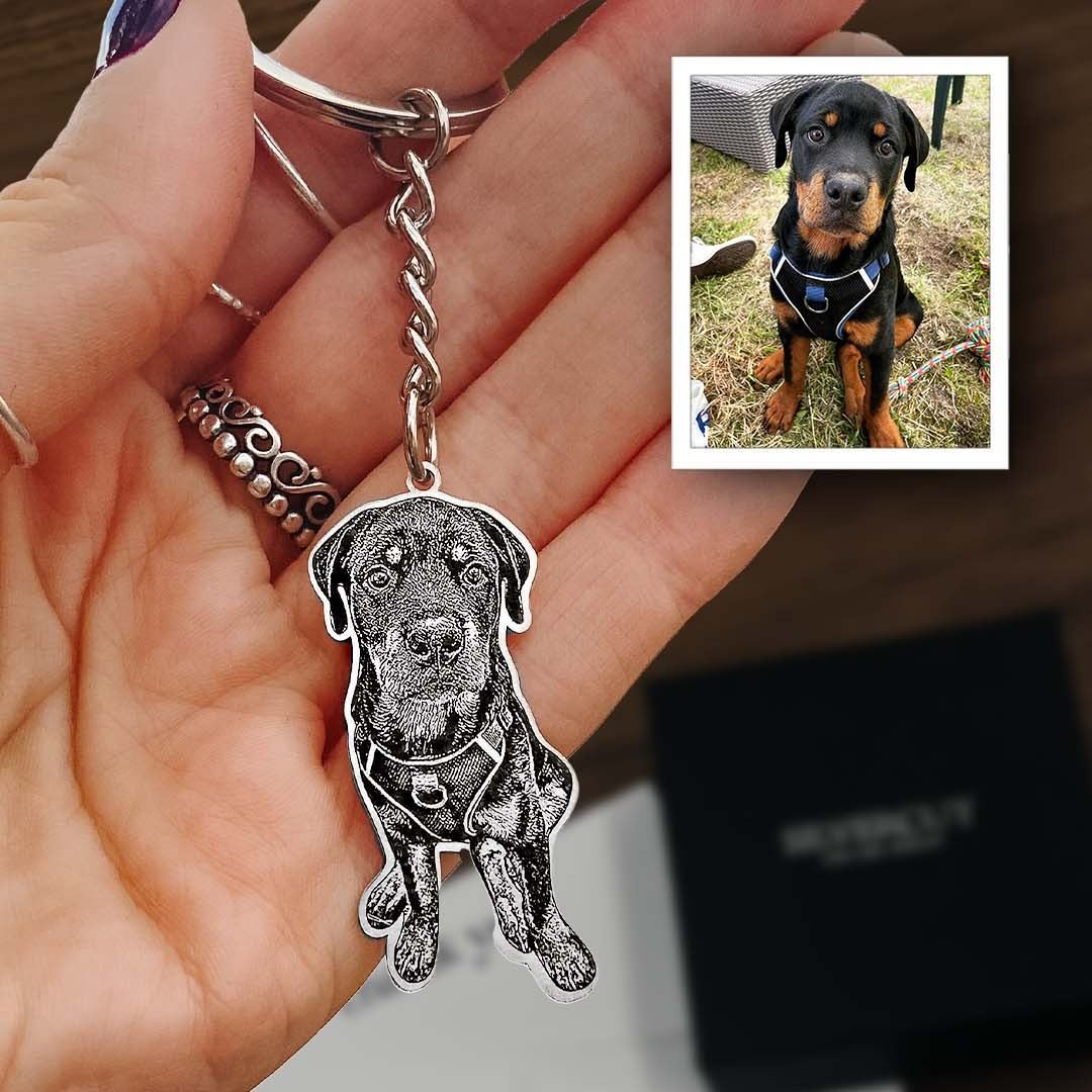 Life-Like Keychain Custom Pet Keychain with Photo-Engraved Detail
