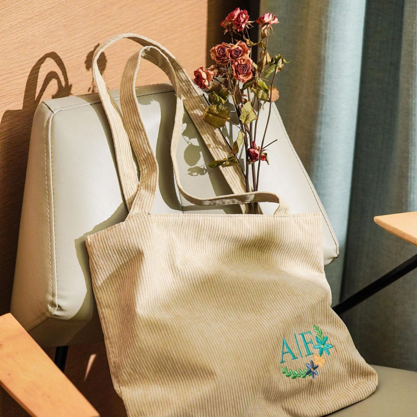 Personalized Pet Photo Tote Bag, Custom Embroidered Corduroy Shoulder Bag, Dog & Cat Portrait Purse, Gift for Her, Him, or Pet Lovers