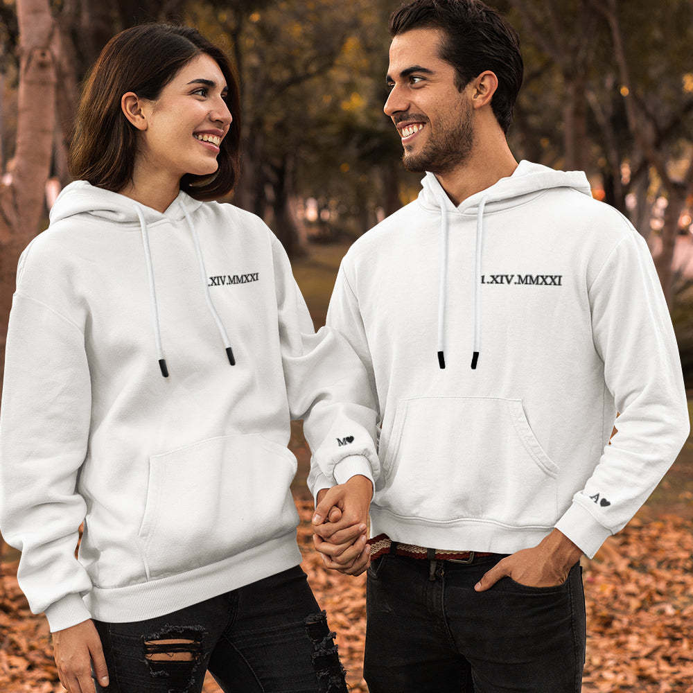 Personalisierter Kapuzenpullover Mit Eingraviertem Römischem Datum – Romantisches Geschenk Zum Muttertag - 