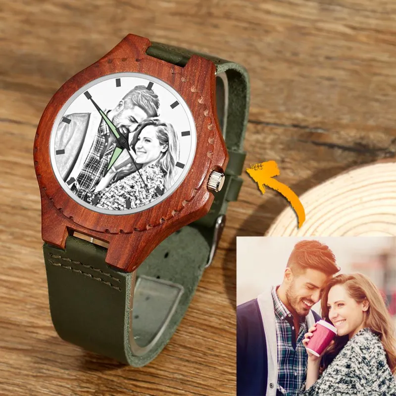 Unisex-uhr Mit Fotogravur, 48 Mm, Holzmaserung Und Dunkelgrünes Armband – Skizze -
