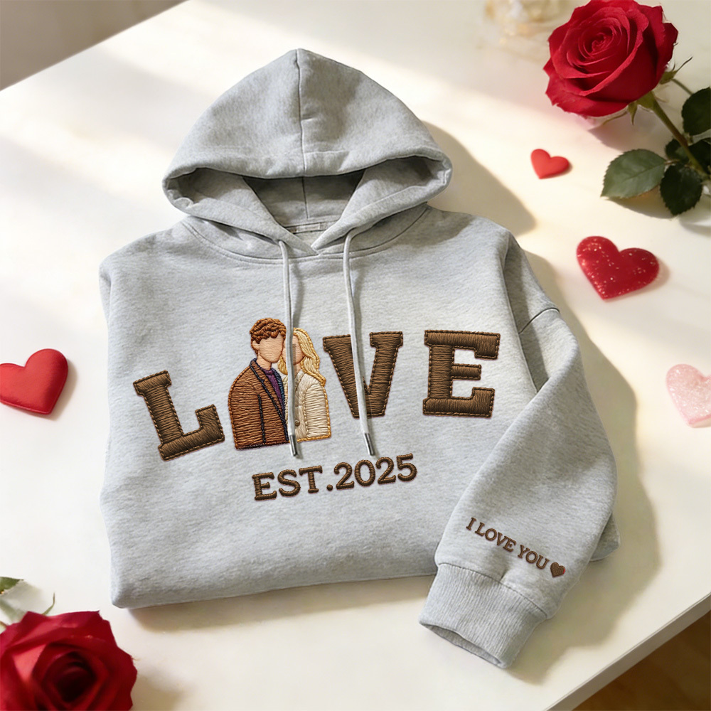 Personalisiertes Sweatshirt/hoodie Mit Besticktem Foto Eines Paares Mit Dem Aufdruck „love Est. Year“ - 