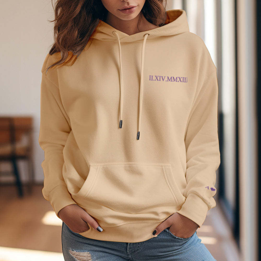 Personalisierter Kapuzenpullover Mit Eingraviertem Römischem Datum – Romantisches Geschenk Zum Muttertag - 