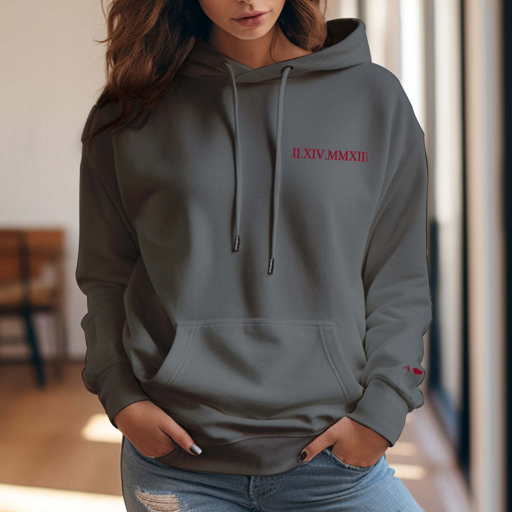 Personalisierter Kapuzenpullover Mit Eingraviertem Römischem Datum – Romantisches Geschenk Zum Muttertag - 