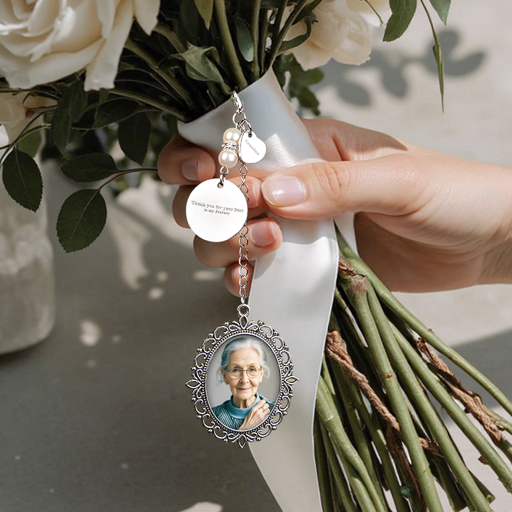 Personalisierter Foto-blumenstrauß-charm Mit Herz-anhänger, Erinnerungsgeschenk Für Die Braut