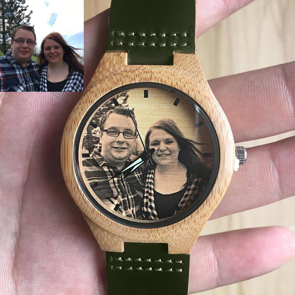 Damenuhr Mit Fotogravur Aus Bambus, Dunkelgrünes Lederarmband, 40 Mm -