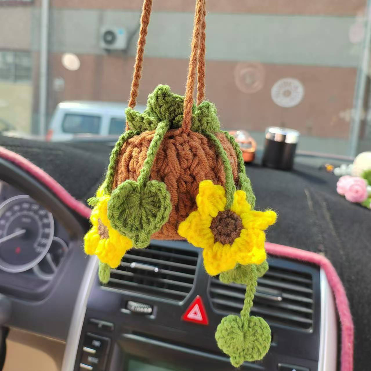 Gehäkelte Perlenkette Pflanzenauto Hängend, Gehäkelte Pflanzenauto Diffusor Hängend, Auto Accessoires Für Frauen, Süßes Auto Dekor, Pflanzenliebhaber Geschenk - 