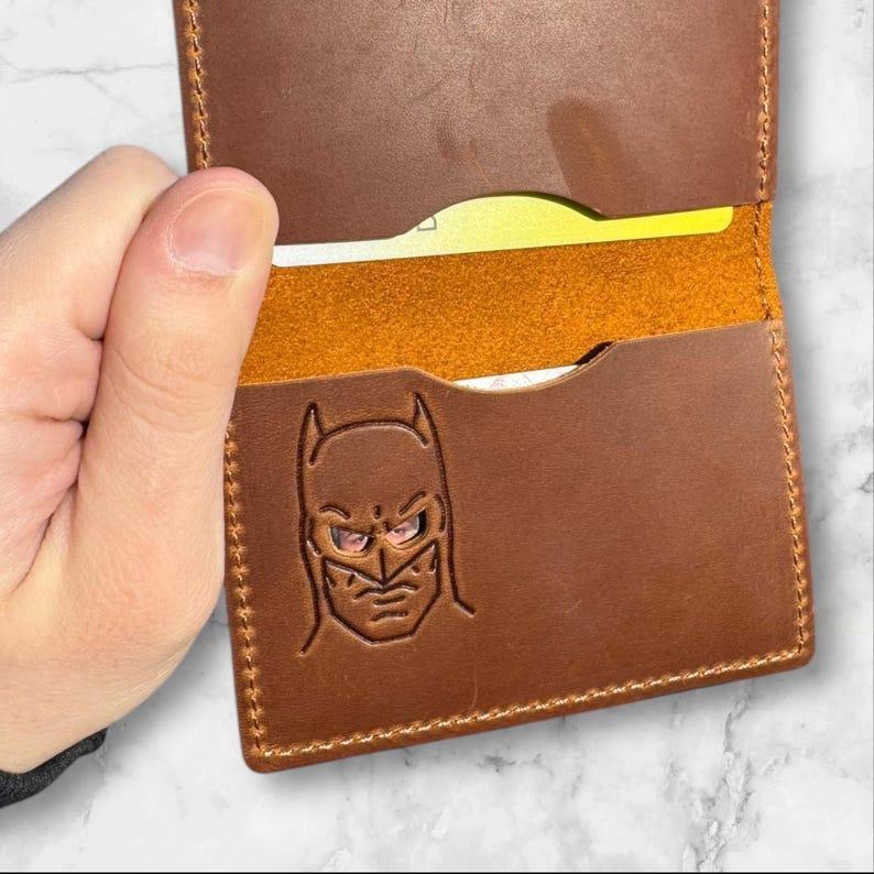 Bat Id Wallet Die Ultimative Superhelden-inspirierte Ledergeldbörse Für Männer, Vatertagsgeschenk -