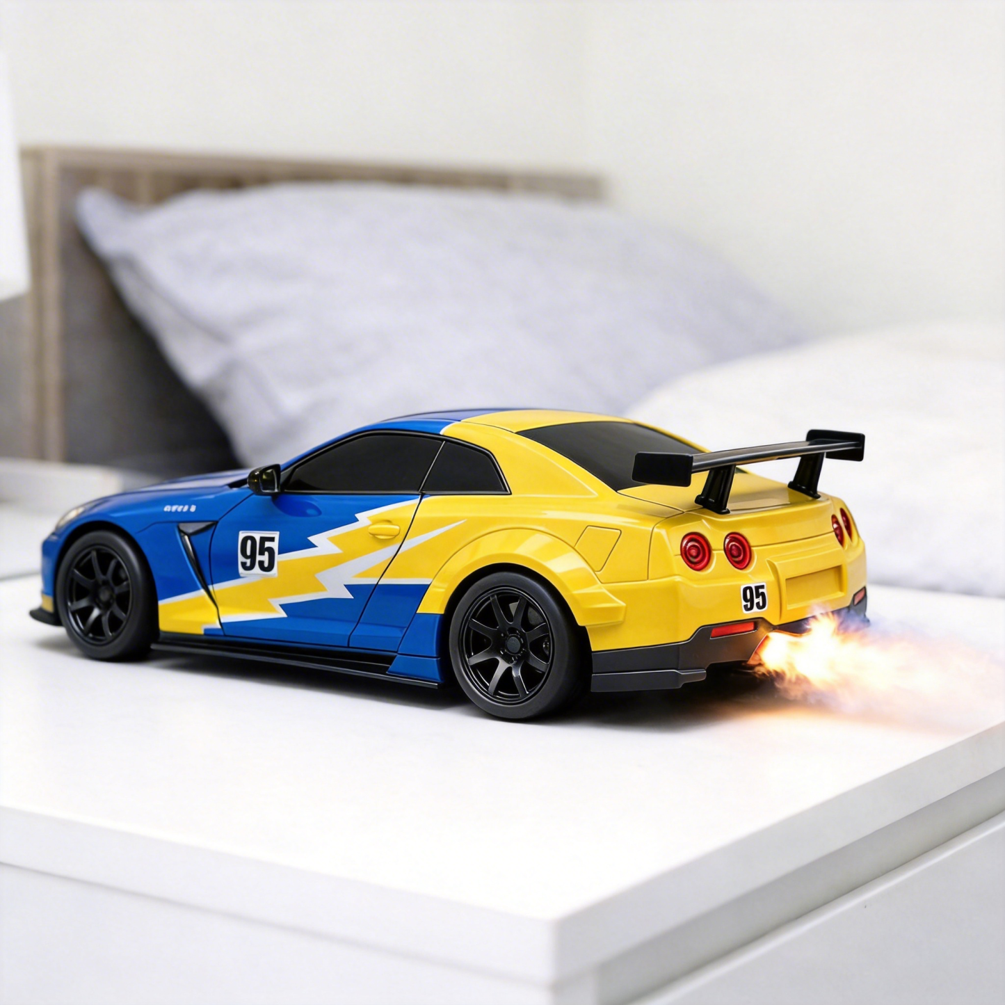 Hypercar-wecker Mit Motorengeräusch, Auspuffeffekt Und Led-beleuchtung – Schreibtischgeschenk Für Autoliebhaber - 