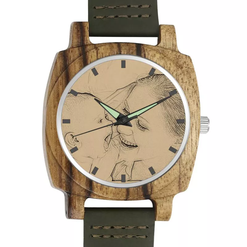 Herrenuhr Mit Fotogravur Aus Bambus, Dunkelgrünes Lederarmband, 45 Mm -