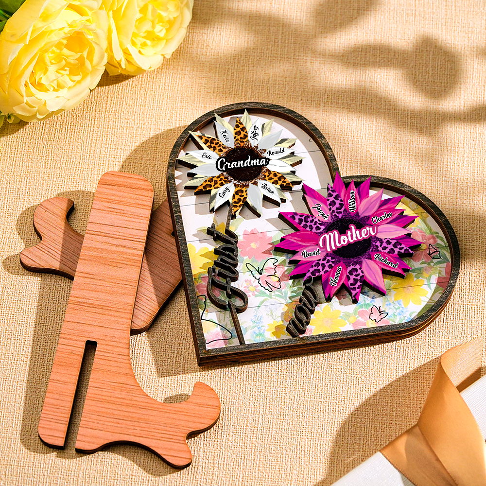 Personalized Names Wooden Plaque Heart Sunflower Gifts for Mom, Grandma Family Home Decor -