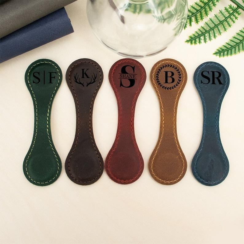 Personalized Leather Magnetic Bookmarks,Custom Name Leather Bookmark,Handmade Bookmark,Birthday Party Gift,Reader Gift for Him or Her