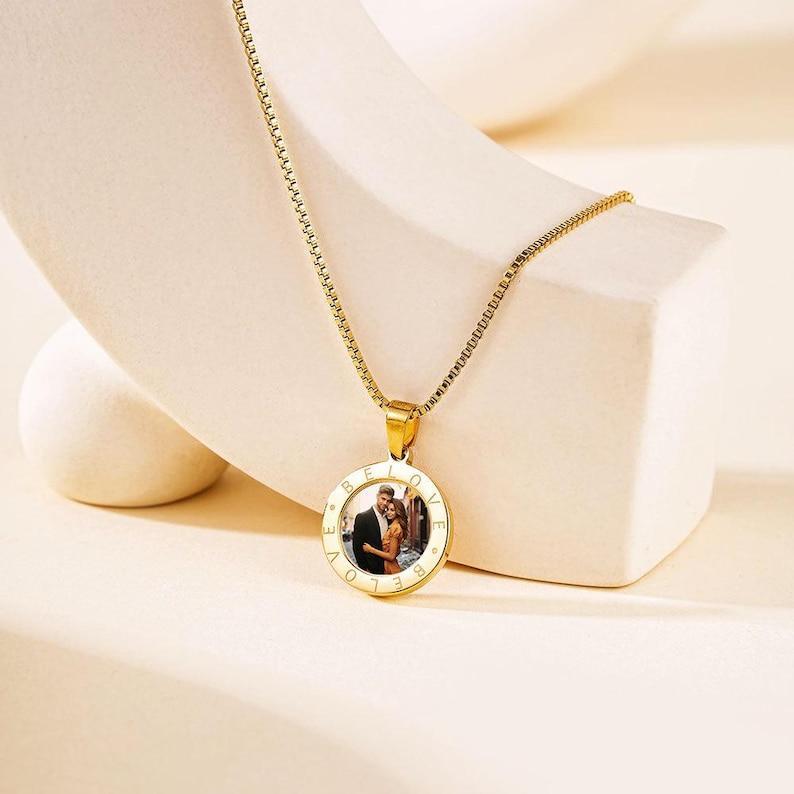 Custom Magic Photo Reveal Necklace Heat-Activated Hidden Image Locket Personalized Photo Necklace Gifts for Her