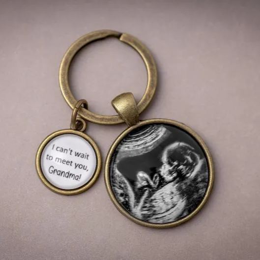 Personalized Ultrasound Photo Keychain, Pregnancy Gifts, Custom Daddy Keychain, Ultrasound Gifts, Mothers Day Gift, Father, New Dad, S-1
