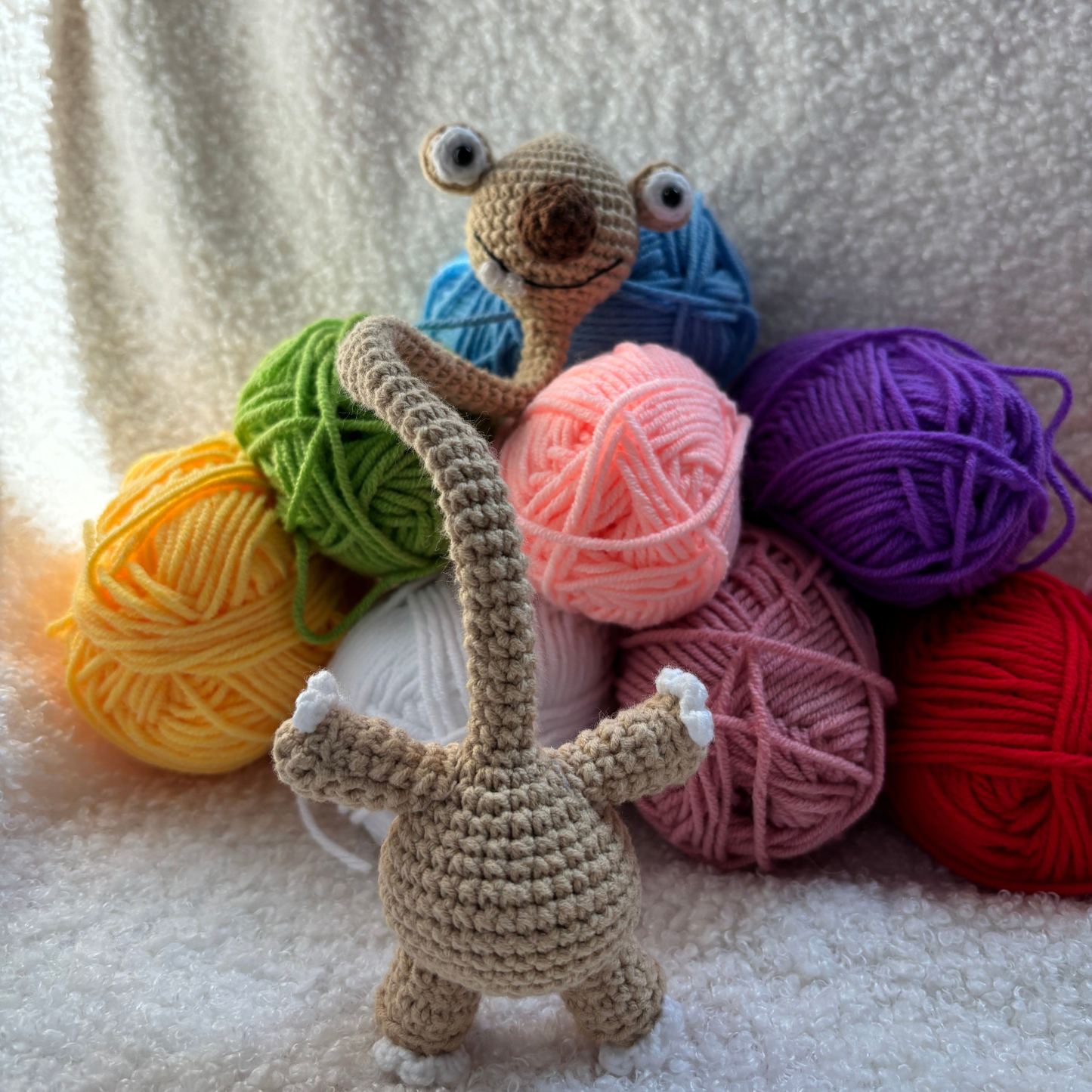 Handmade Crochet Prehistoric Sloth Bag Charm Funny Long Neck Sloth Plush Toy Gift for Animal Lovers