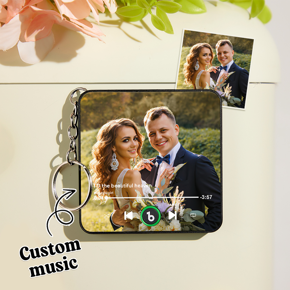Personalized Photo Music Keychain Music Box Bag Charm That Plays Music Without Cell Phone Anniversary Gifts