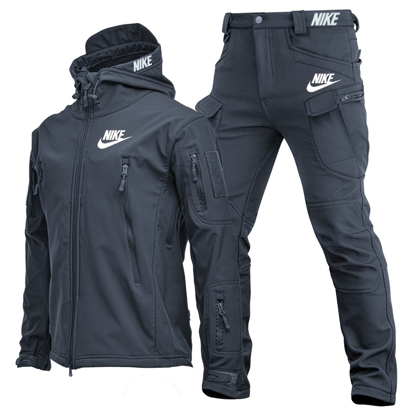 Pánska dvojdielna nepremokavá a vetruodolná bunda NIKE