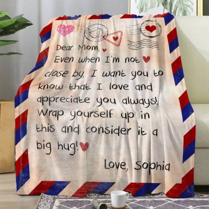 Personalized Mom Letter Blanket - Gift For Mom From Daughter Or Son