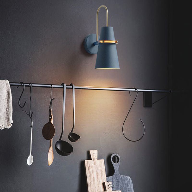 Morandi Appllique Metallo Nero/Bianco/Blu Cono Moderna