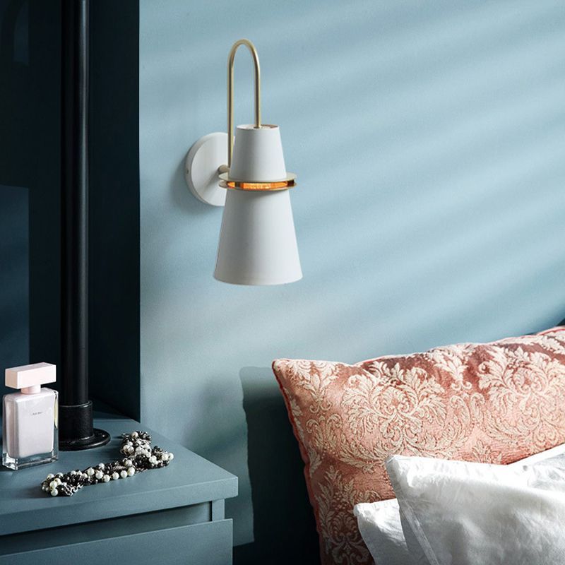 Morandi Appllique Metallo Nero/Bianco/Blu Cono Moderna