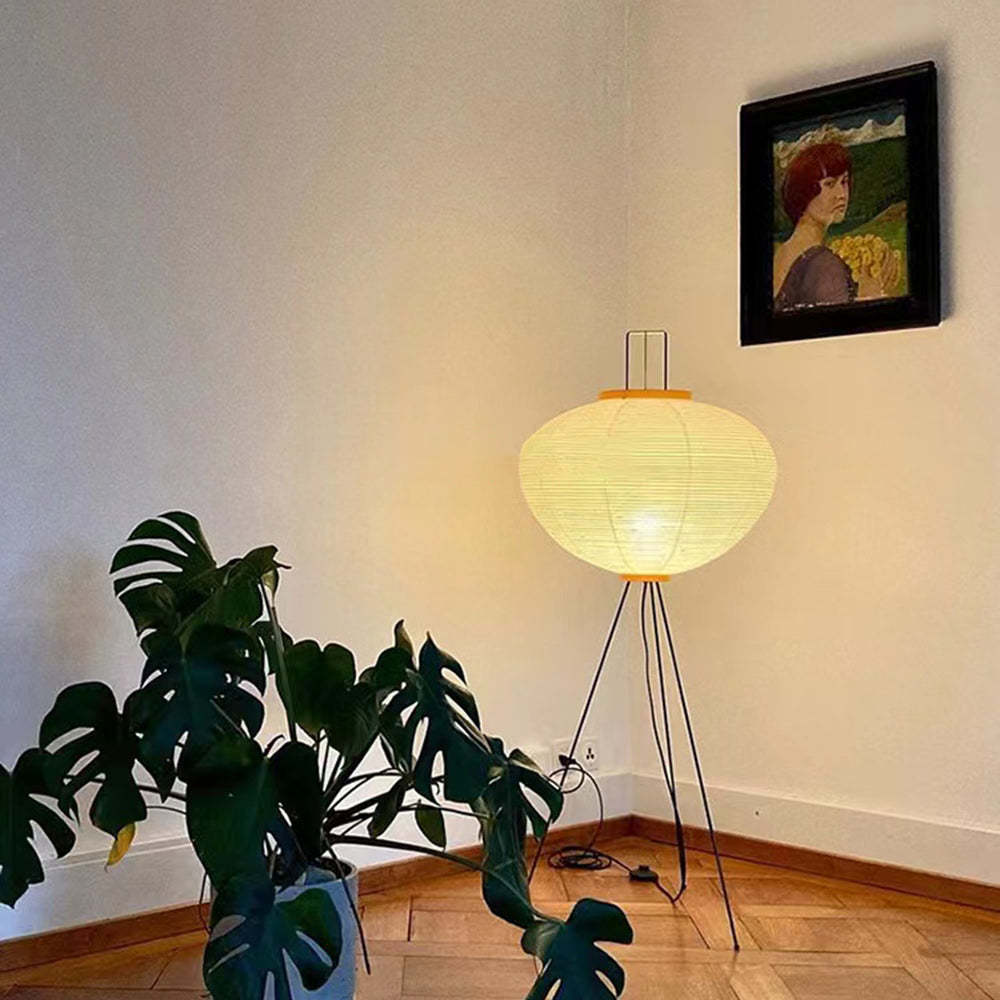 Renée Moderne Minimalista Treppiede Lanterna Carta Lampade da Terra Bianco