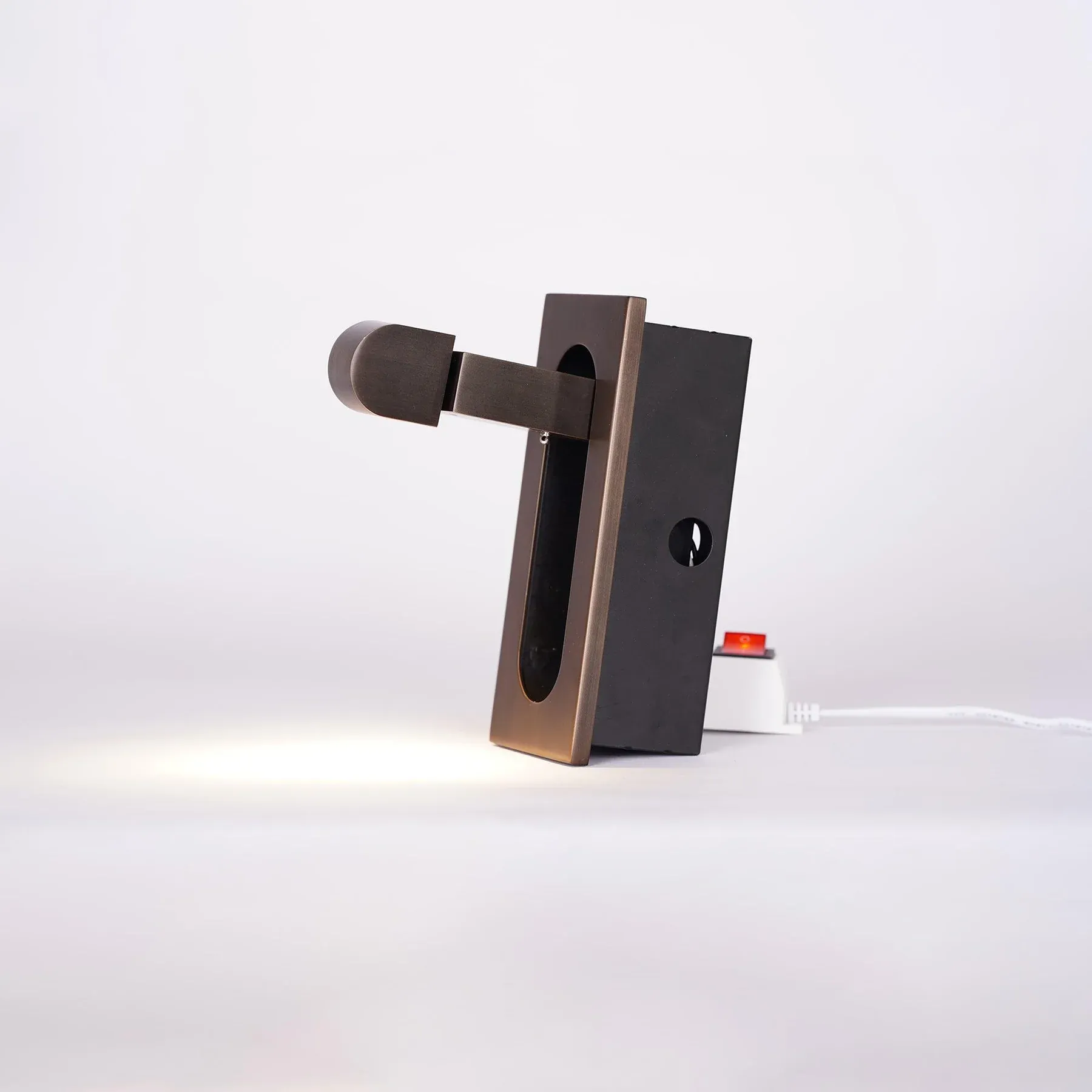 Edge Modern Minimalism Square Metal Wall Light Bedroom Hallway
