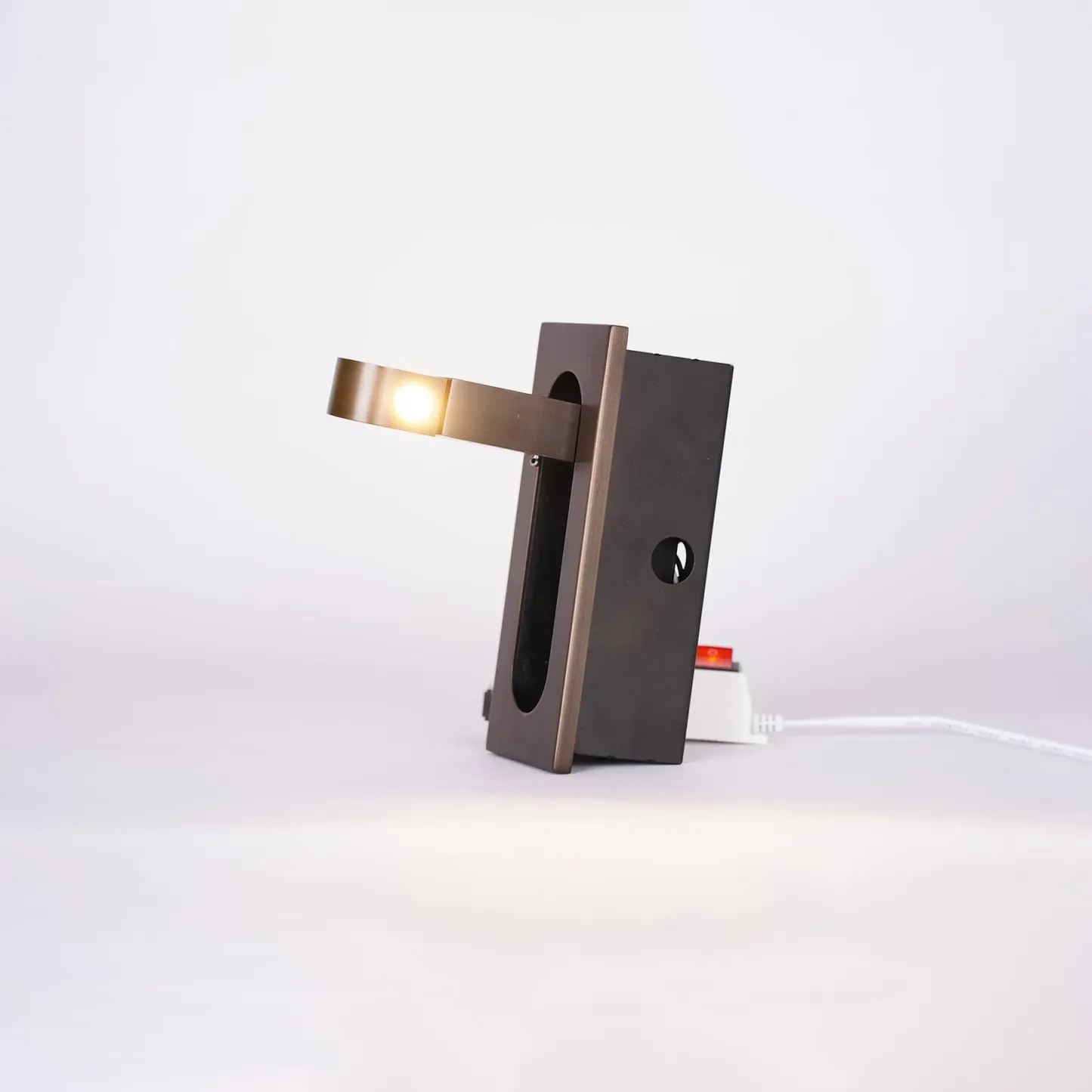 Edge Modern Minimalism Square Metal Wall Light Bedroom Hallway