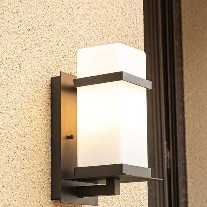 Edge Applique esterno in vetro e metallo impermeabile stile urbano