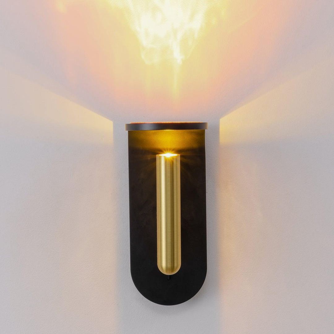 Edge Lampada da Parete Minimalista in Acrilico Metallo Nero Bianco per Sala Pranzo Camera