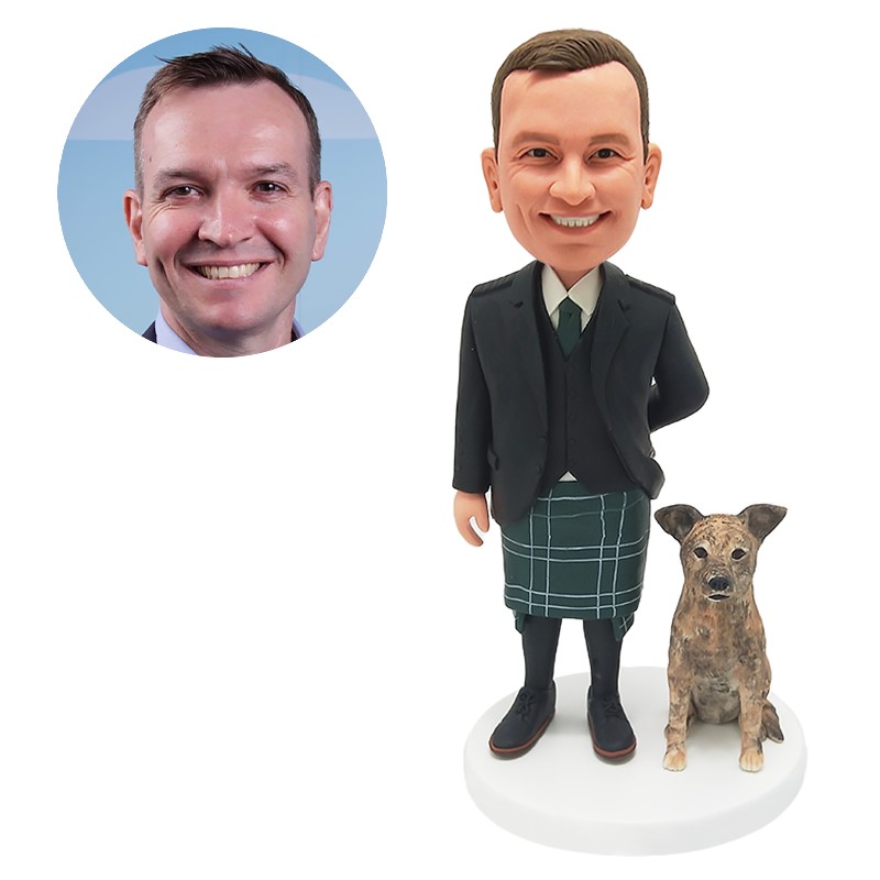 bobble head figurine fashion man with a pet
