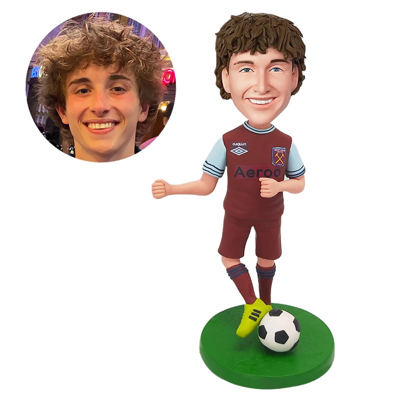 custom bobblehead figure soccer player playing soccer