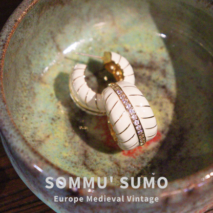 Chic Retrovibe Classical simple texture Austrian vintage silver needle ear auction