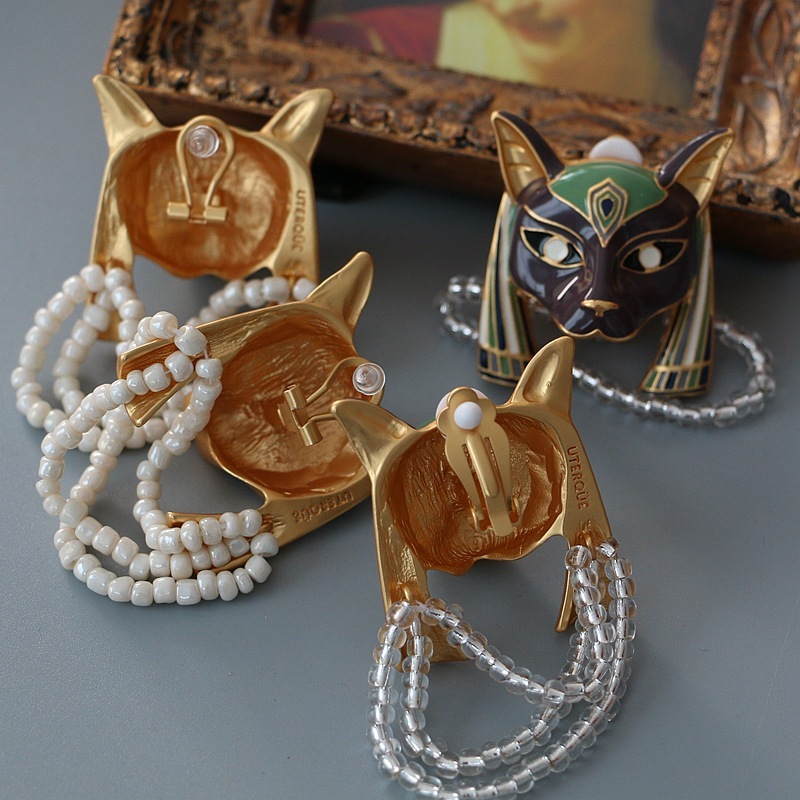 真美饰品中古饰品vingate厂家直供批发滴釉狐狸夸张扫肩耳夹耳坠